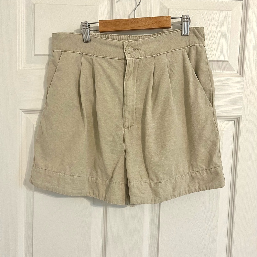 Joie High waisted pleated Shorts Relaxed Fit Cotton Linen Blend in beige - Picture 2 of 5
